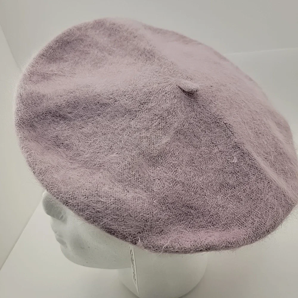 NWT REALITIES Brand Rabbit Wool Blend Beret Hat Lilac Lavender Fluffy Soft Chic‎
